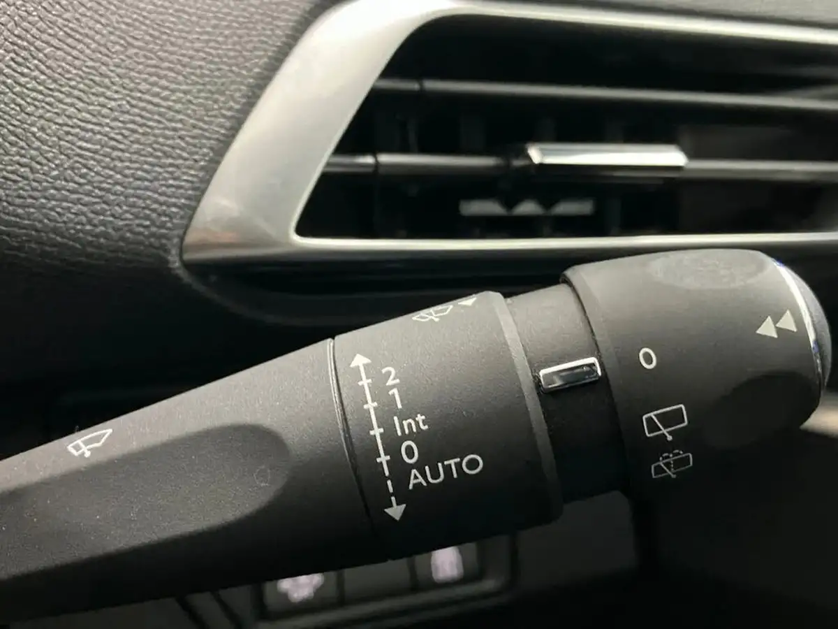 2022-peugeot-3008-suv-15-bluehdi-allure-premium-big-35