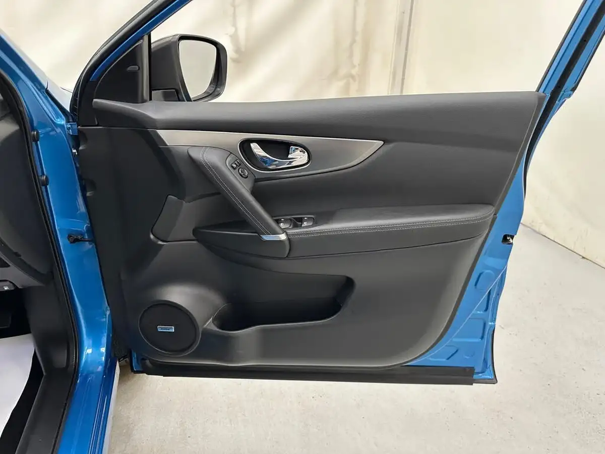 2019-nissan-qashqai-13-dig-t-tekna-140ps-big-9