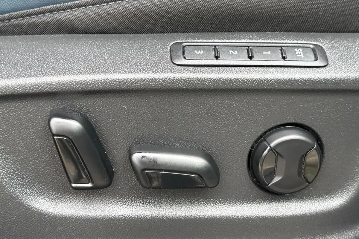 2021-cupra-ateca-20-tsi-vz2-big-32