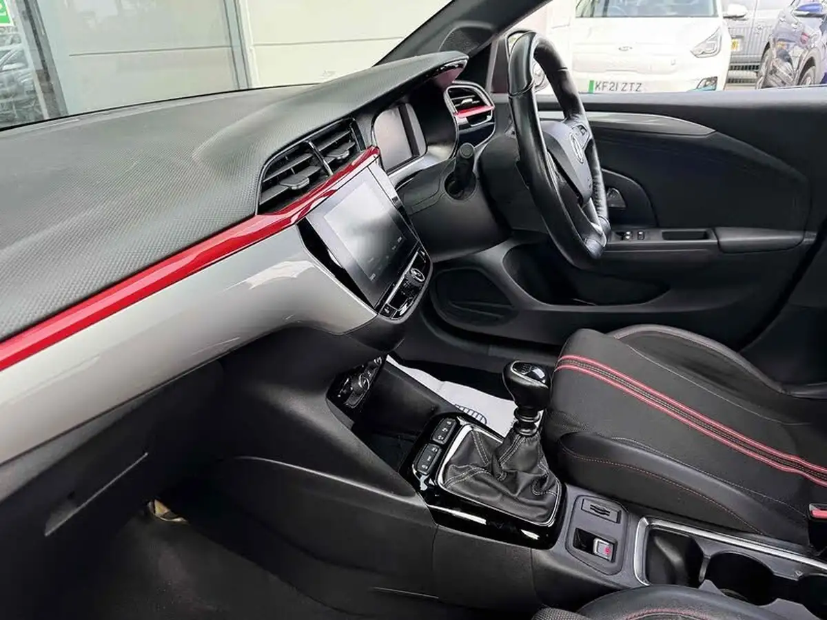 2022-vauxhall-corsa-12-turbo-sri-edition-100ps-big-25