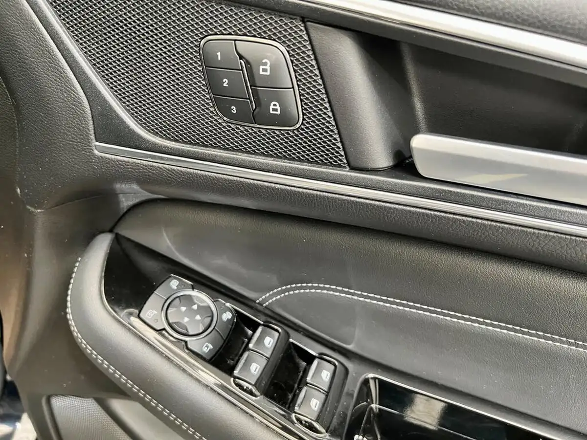 2018-ford-galaxy-20-titanium-x-240ps-auto-big-44