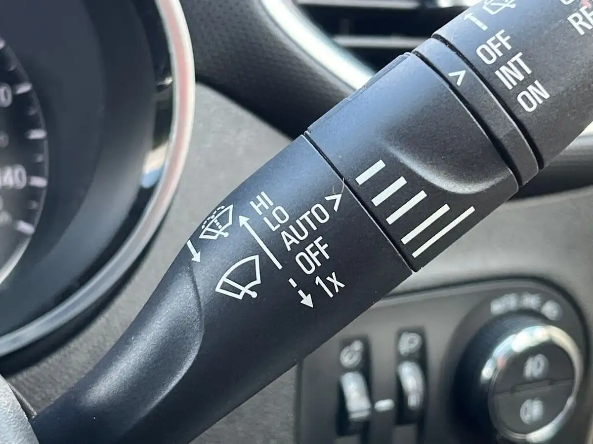 2020-vauxhall-crossland-x-12-elite-nav-130ps-turbo-auto-big-24