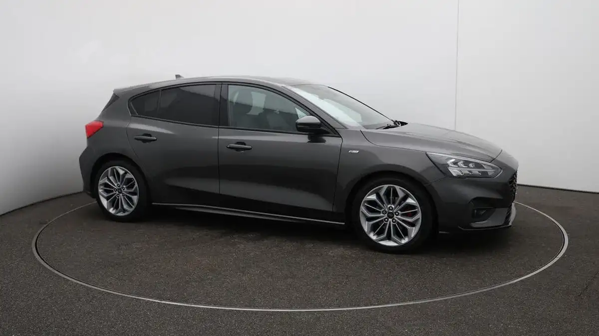 2020-ford-focus-15-st-line-x-hatchback-auto-big-46