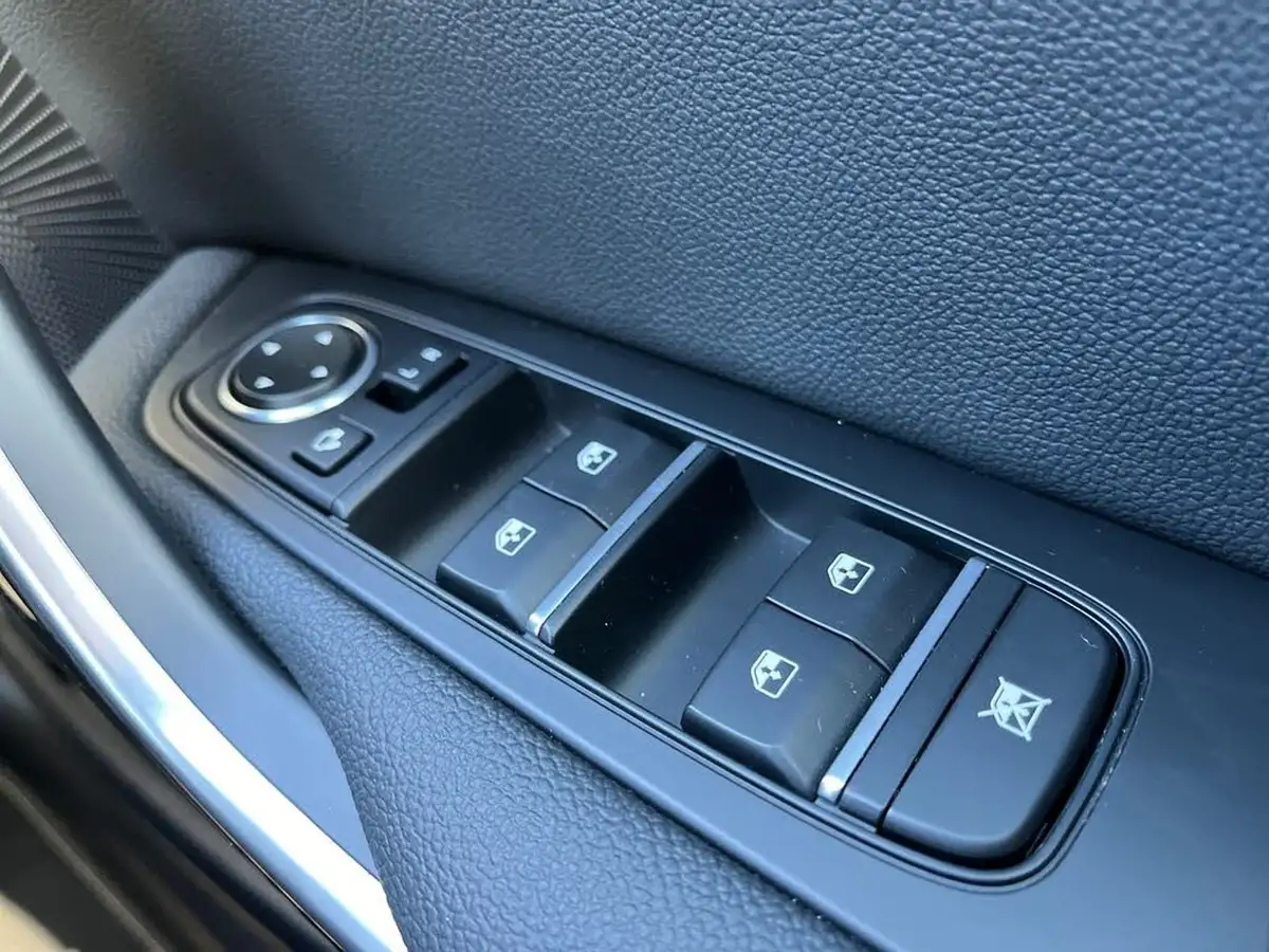 2022-kia-xceed-15-t-gdi-gt-line-s-big-17