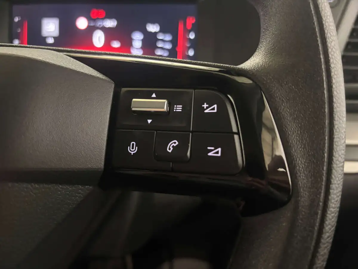 2024-vauxhall-vivaro-20td-xl-prime-panel-big-16