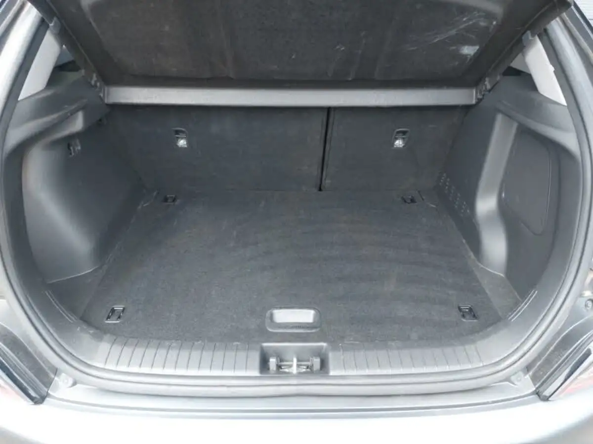 2022-hyundai-kona-10-t-gdi-premium-big-7