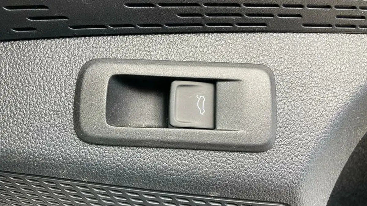 2024-skoda-octavia-20tdi-se-l-150ps-hatchback-dsg-big-21