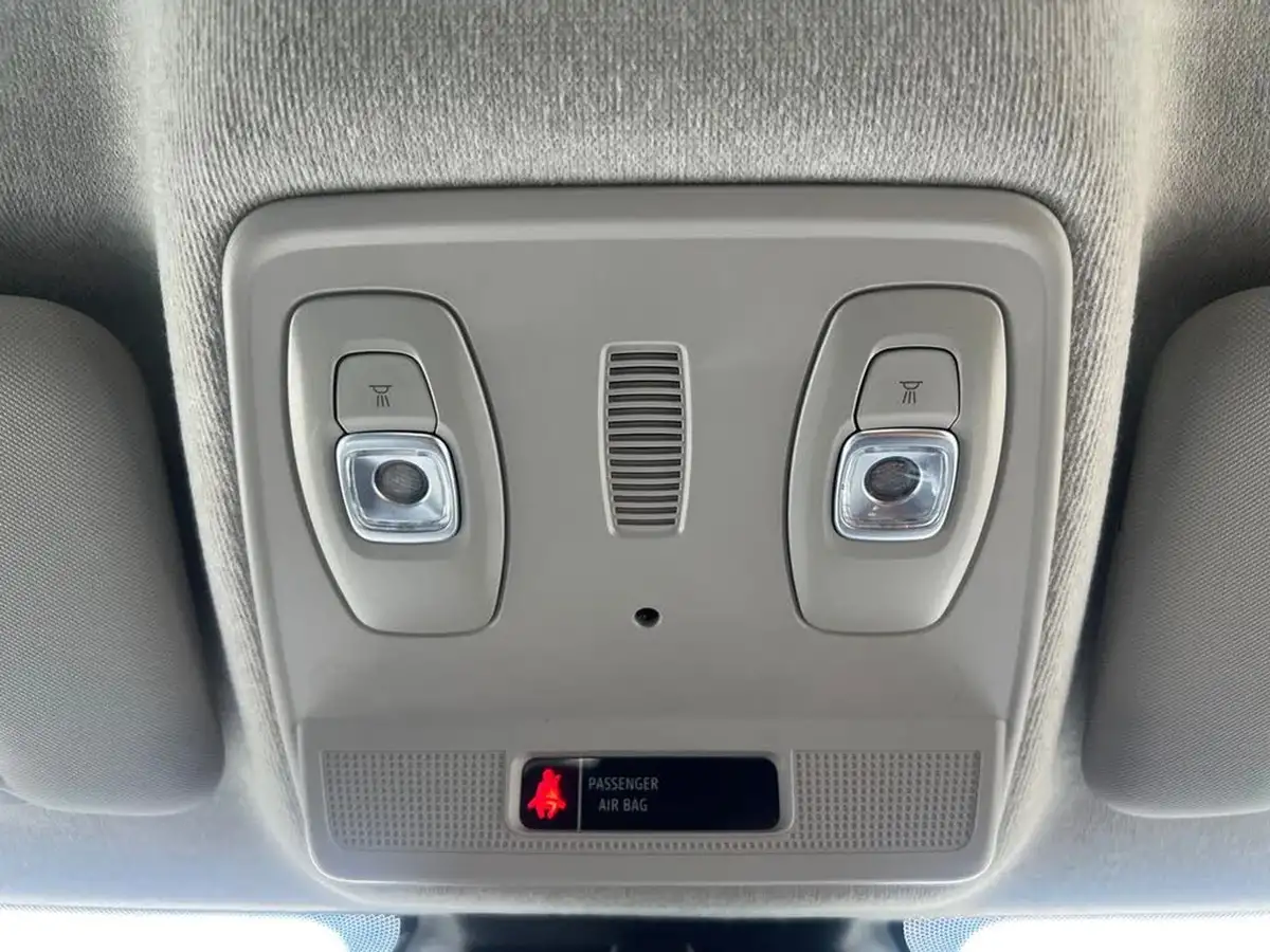 2020-renault-zoe-e-i-gt-line-big-37