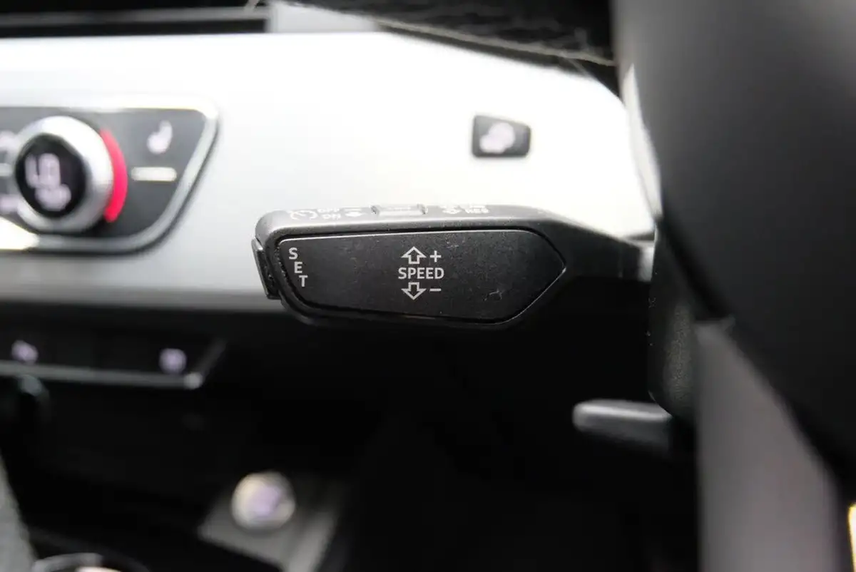 2023-audi-a4-20-35-tfsi-s-line-big-19