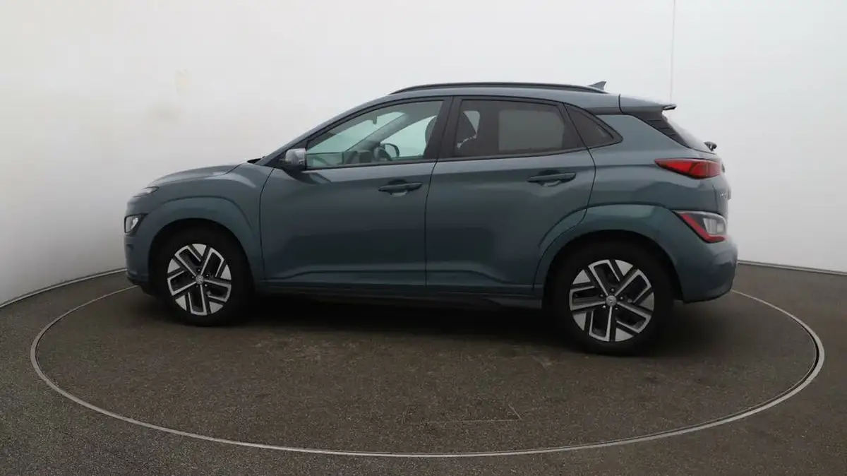 2022-hyundai-kona-e-premium-204ps-64kwh-7kw-obc-big-50