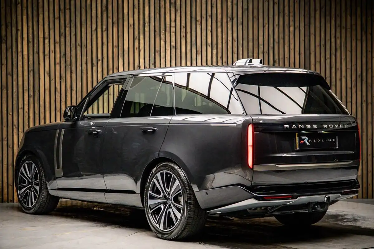 2025-land-rover-range-rover-30-d350-se-big-2