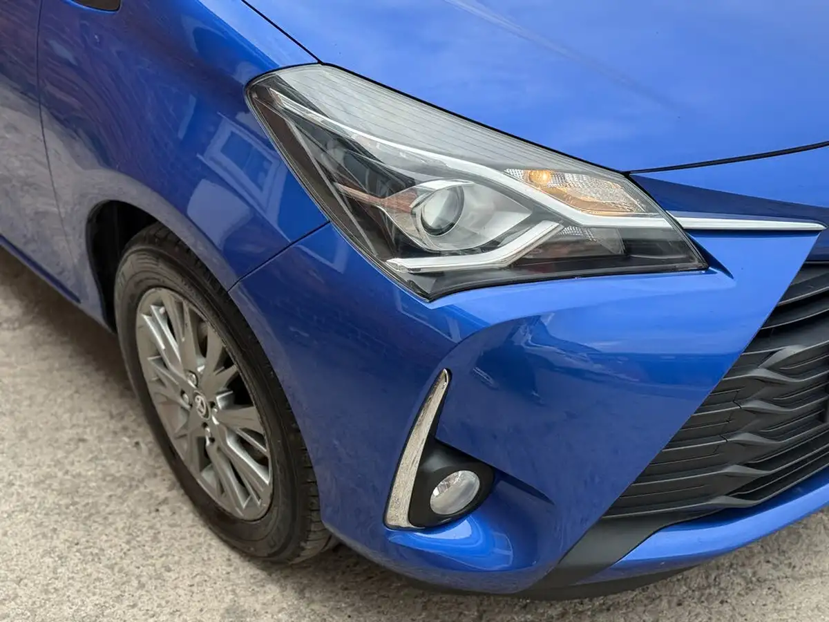2018-toyota-yaris-15-vvt-i-icon-navi-big-52