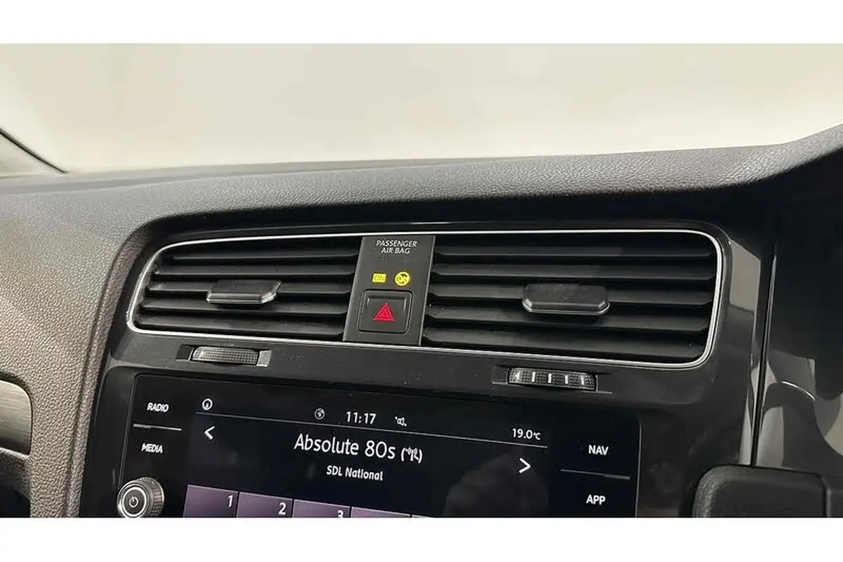 2019-volkswagen-golf-10-tsi-match-edition-hatchback-big-37