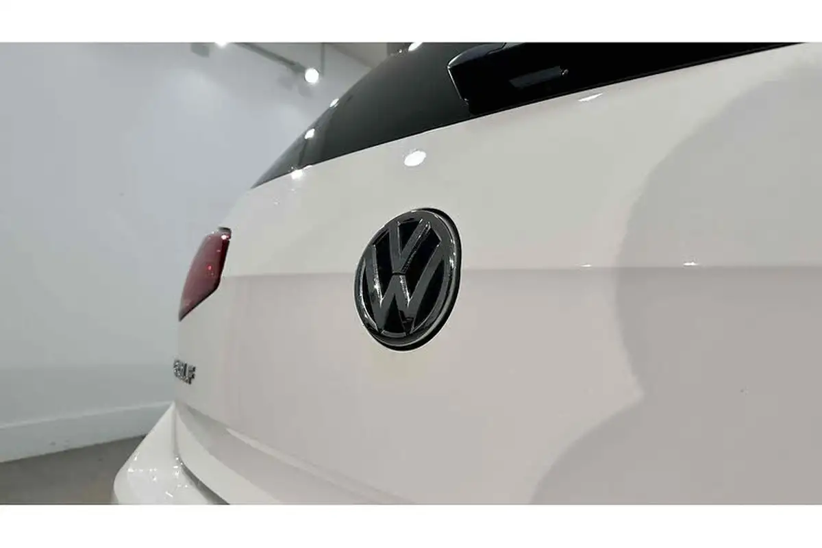 2019-volkswagen-golf-10-tsi-match-edition-hatchback-big-13