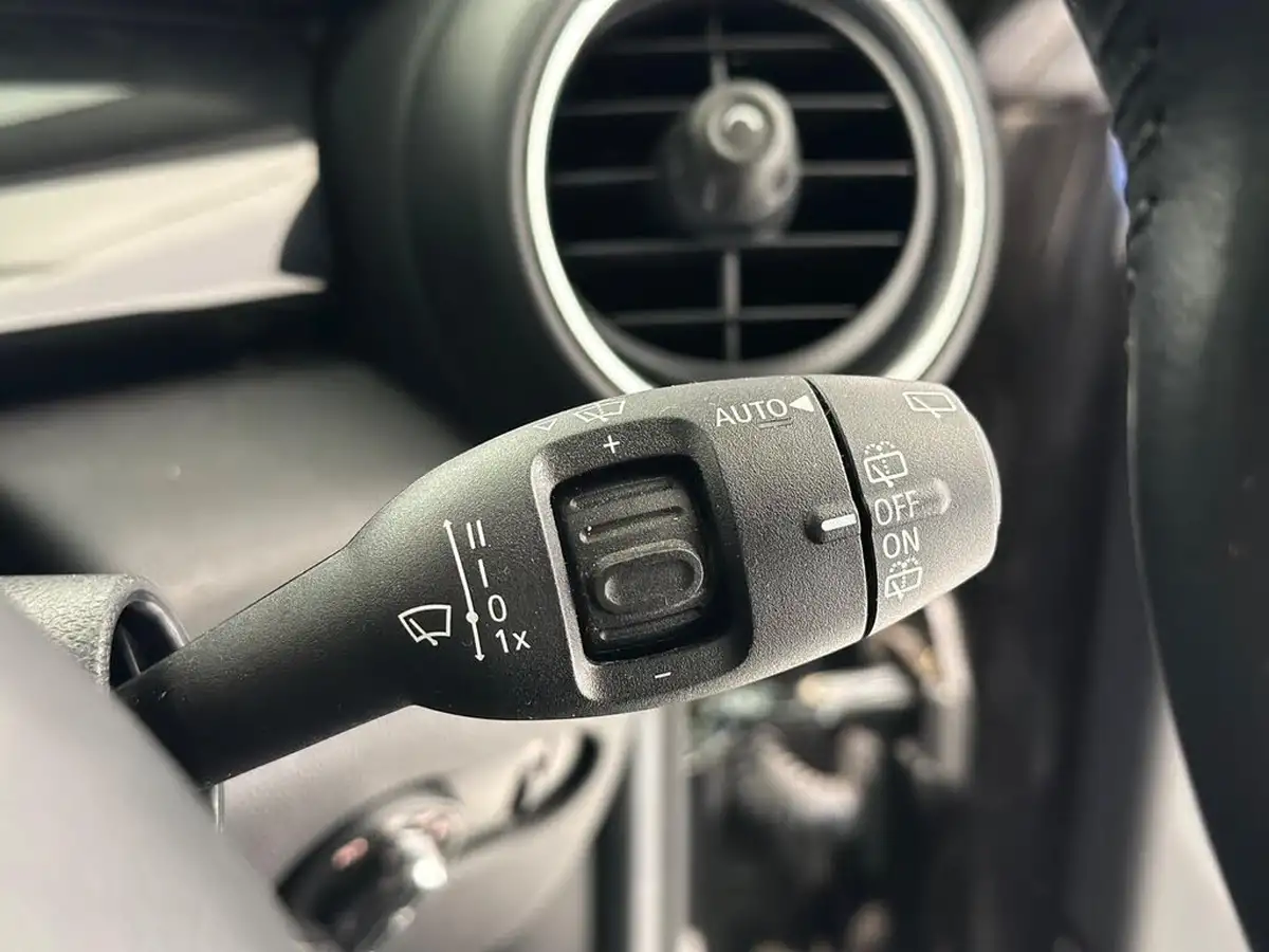 2017-mini-cooper-15-cooper-ss-hatchback-3d-auto-big-36