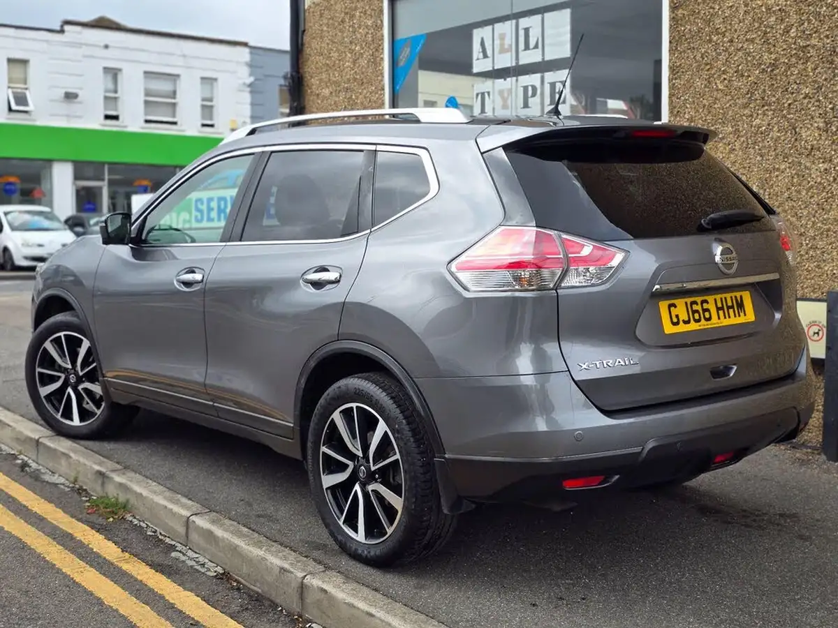 2016-nissan-x-trail-16-dig-t-tekna-7-seat-big-17