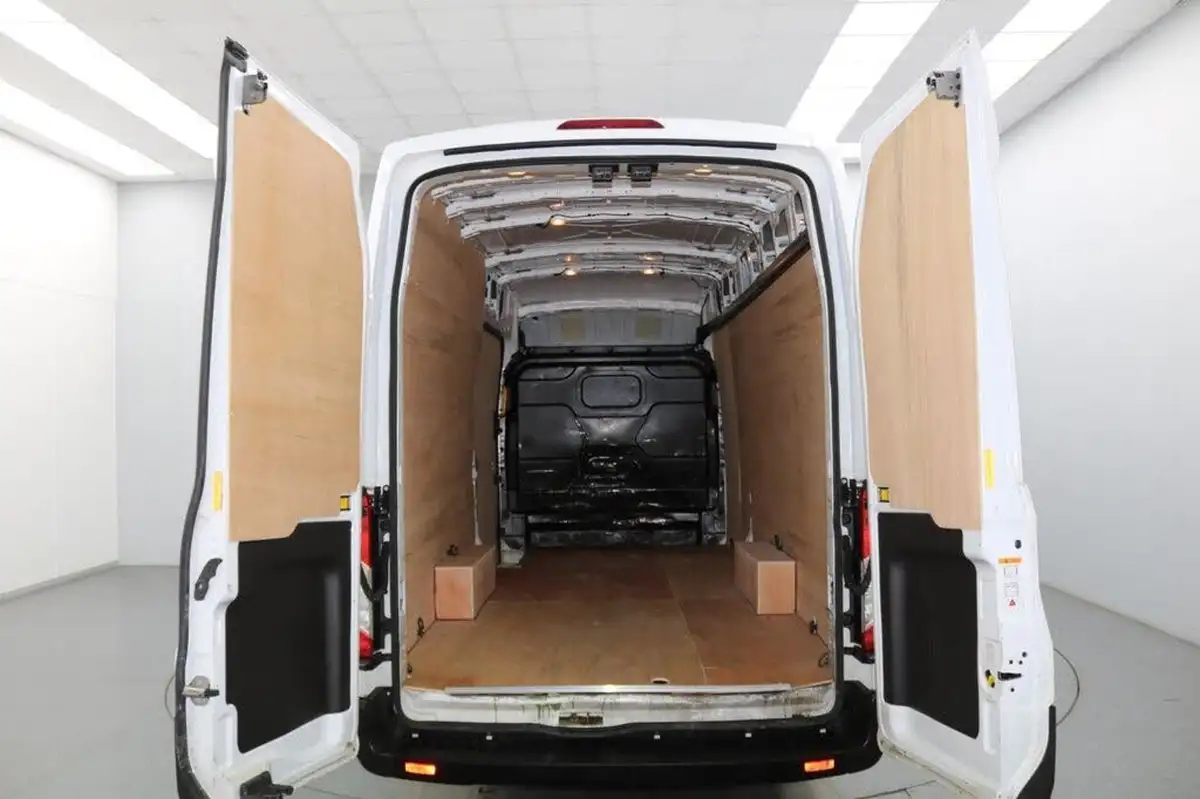 2022-ford-transit-20tdci-350-l4h3-leader-130pseu6dt-panel-van-big-12
