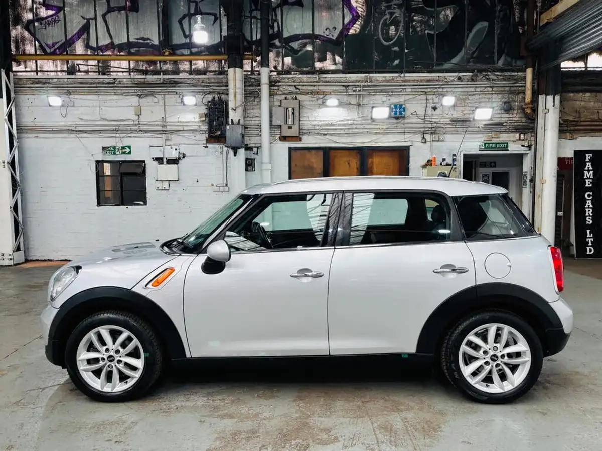2012-mini-countryman-20td-cooper-d-112bhp-auto-big-8