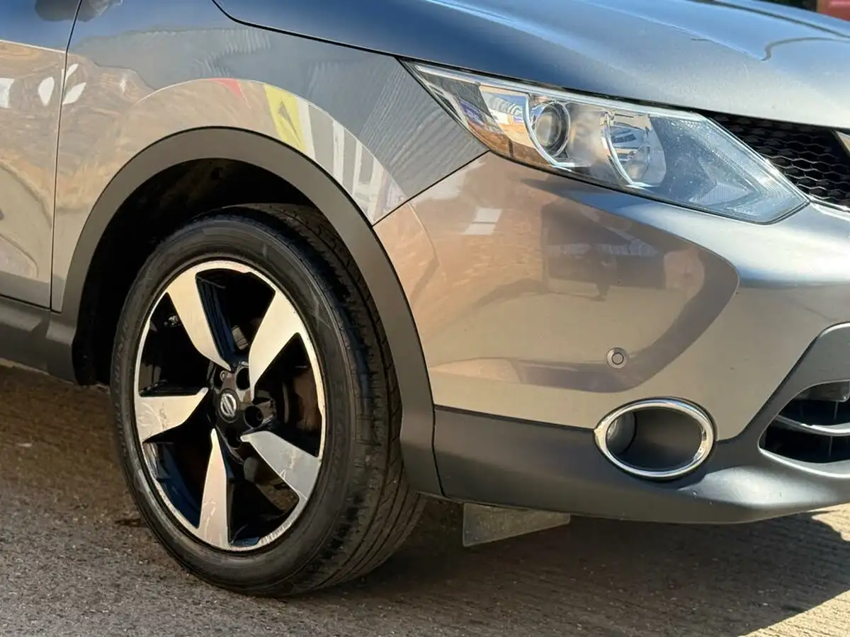 2015-nissan-qashqai-15dci-n-tec-big-18