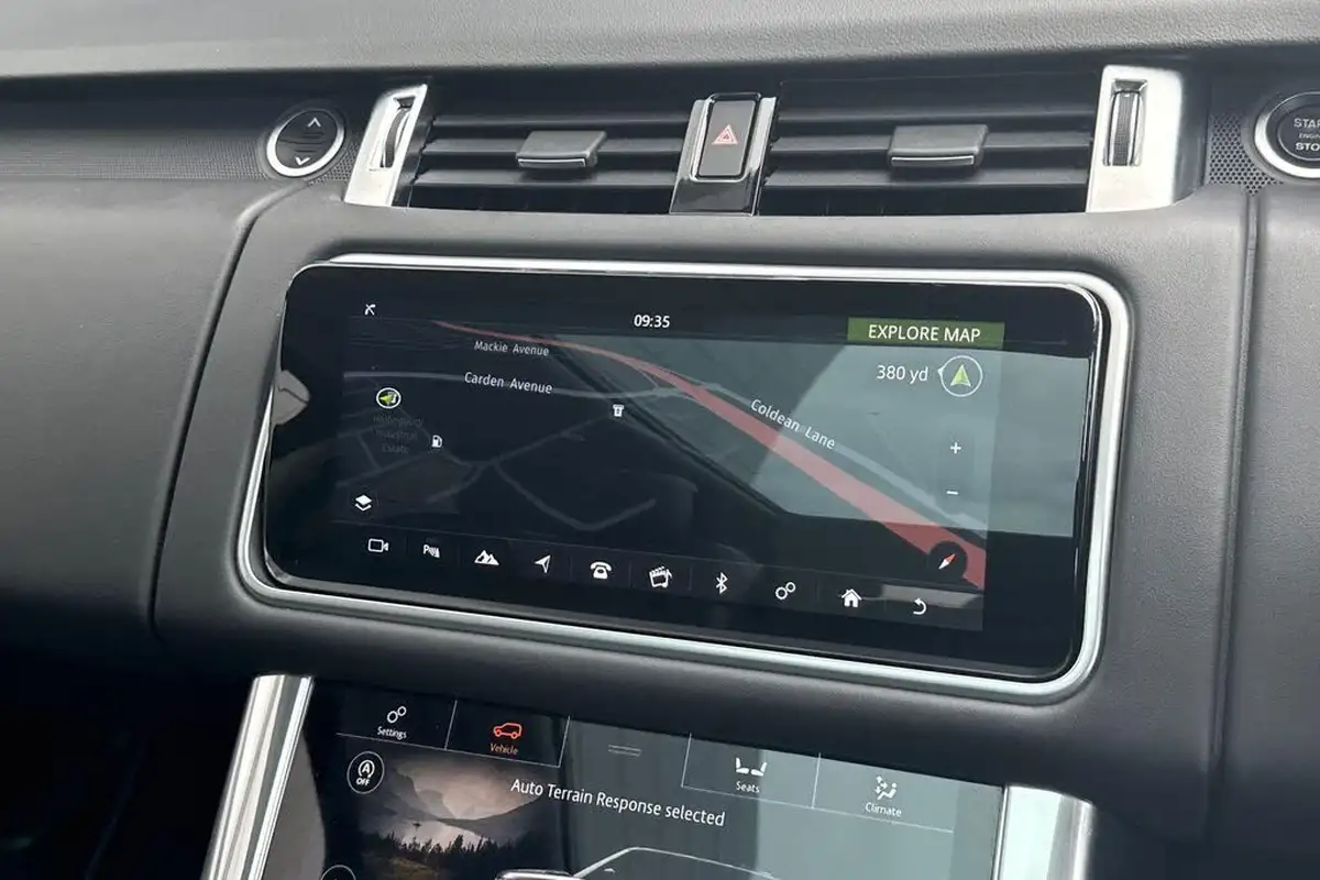 2018-land-rover-range-rover-sport-big-4