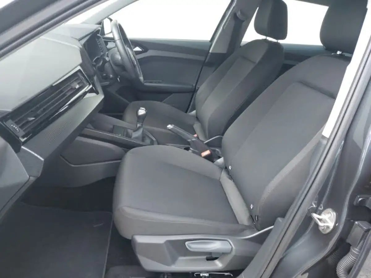2022-audi-a1-10-30-tfsi-technik-big-4