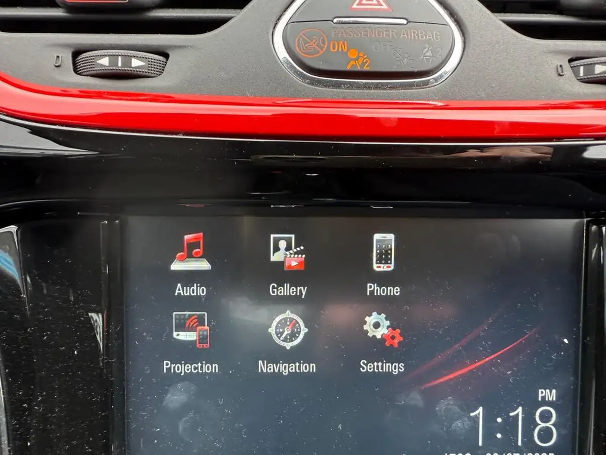 2019-vauxhall-corsa-14i-griffin-75ps-3d-big-32