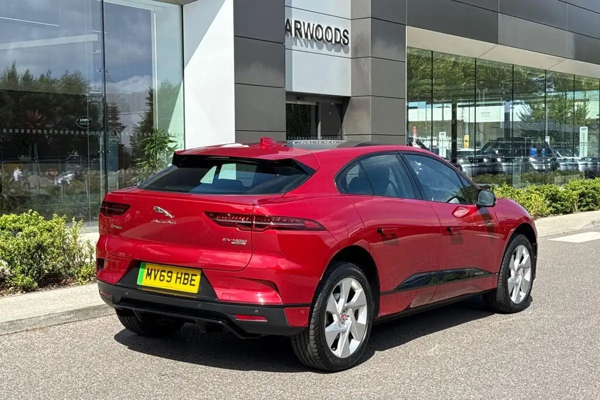 2019-jaguar-i-pace-ev400-se-big-10