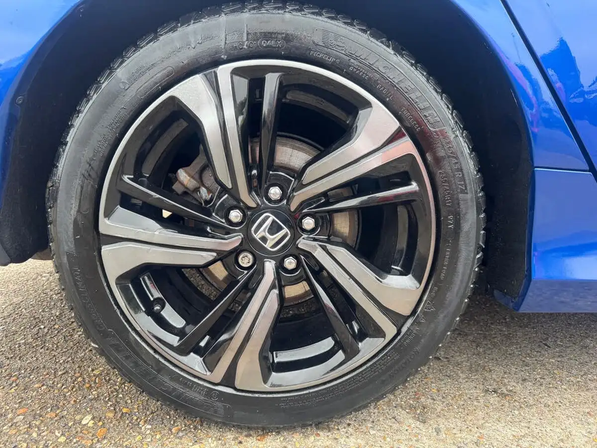2018-honda-civic-10-vtec-turbo-sr-129ps-hatchback-5d-cvt-big-15