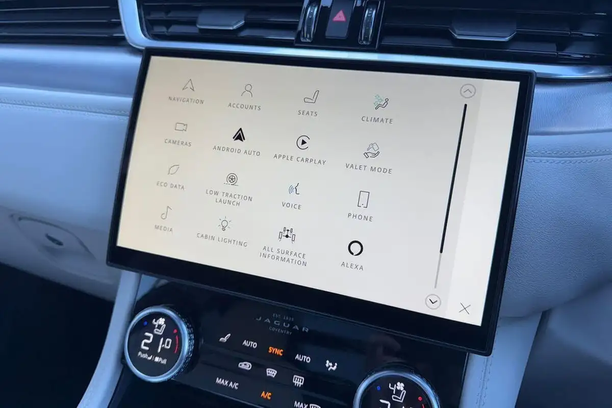 2022-jaguar-f-pace-20-p250-r-dynamic-se-big-55