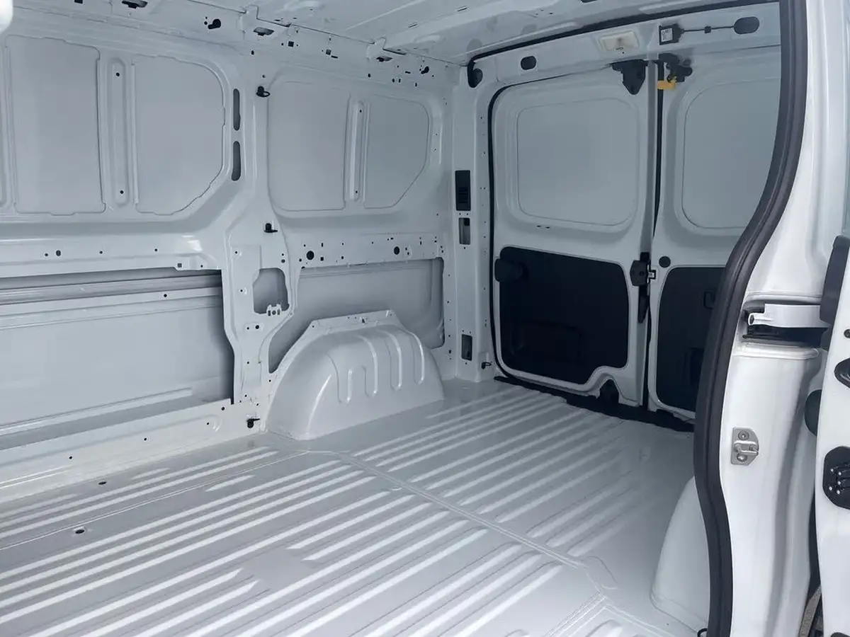 2024-renault-trafic-20dci-sl30-130-advance-big-10