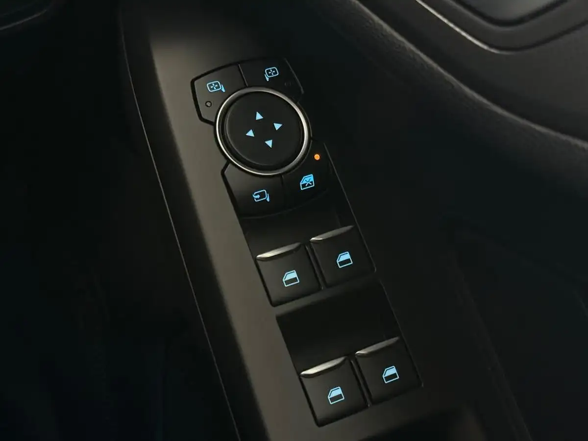 2020-ford-focus-15t-titanium-x-hatchback-big-21