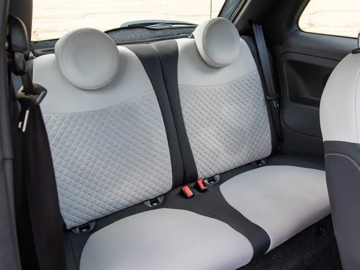 2022-fiat-500-10-dolcevita-big-33