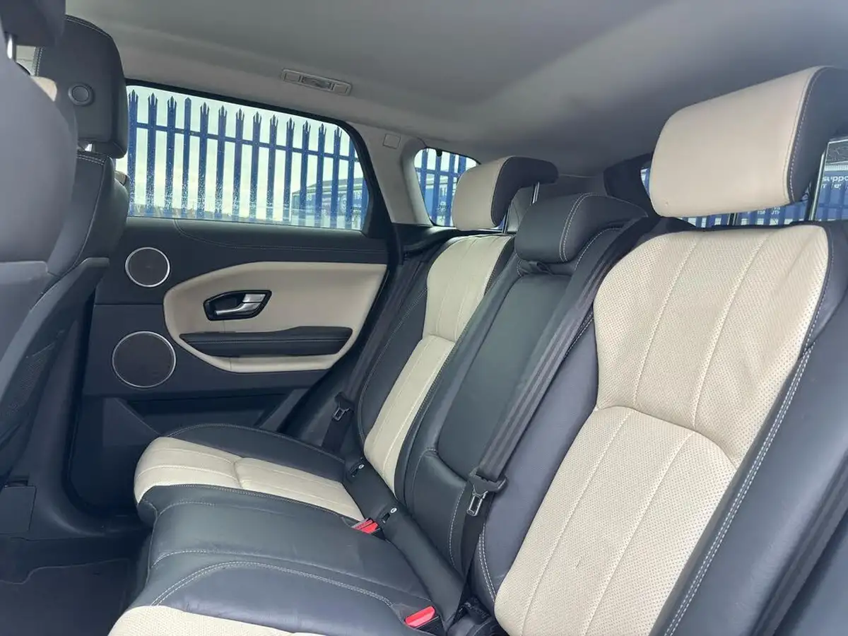 2015-land-rover-range-rover-evoque-20td4-se-tech-ss-hatchback-5d-auto-big-23