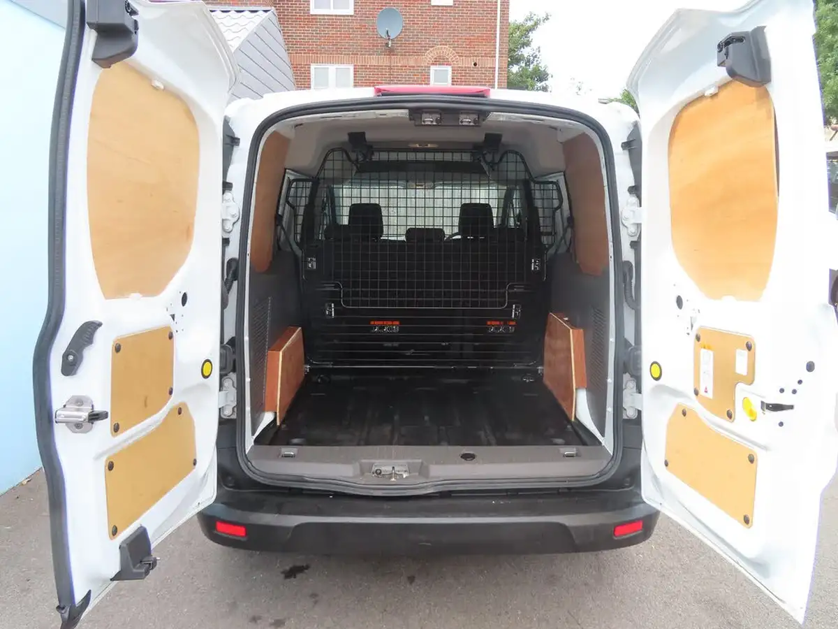2021-ford-transit-connect-big-54