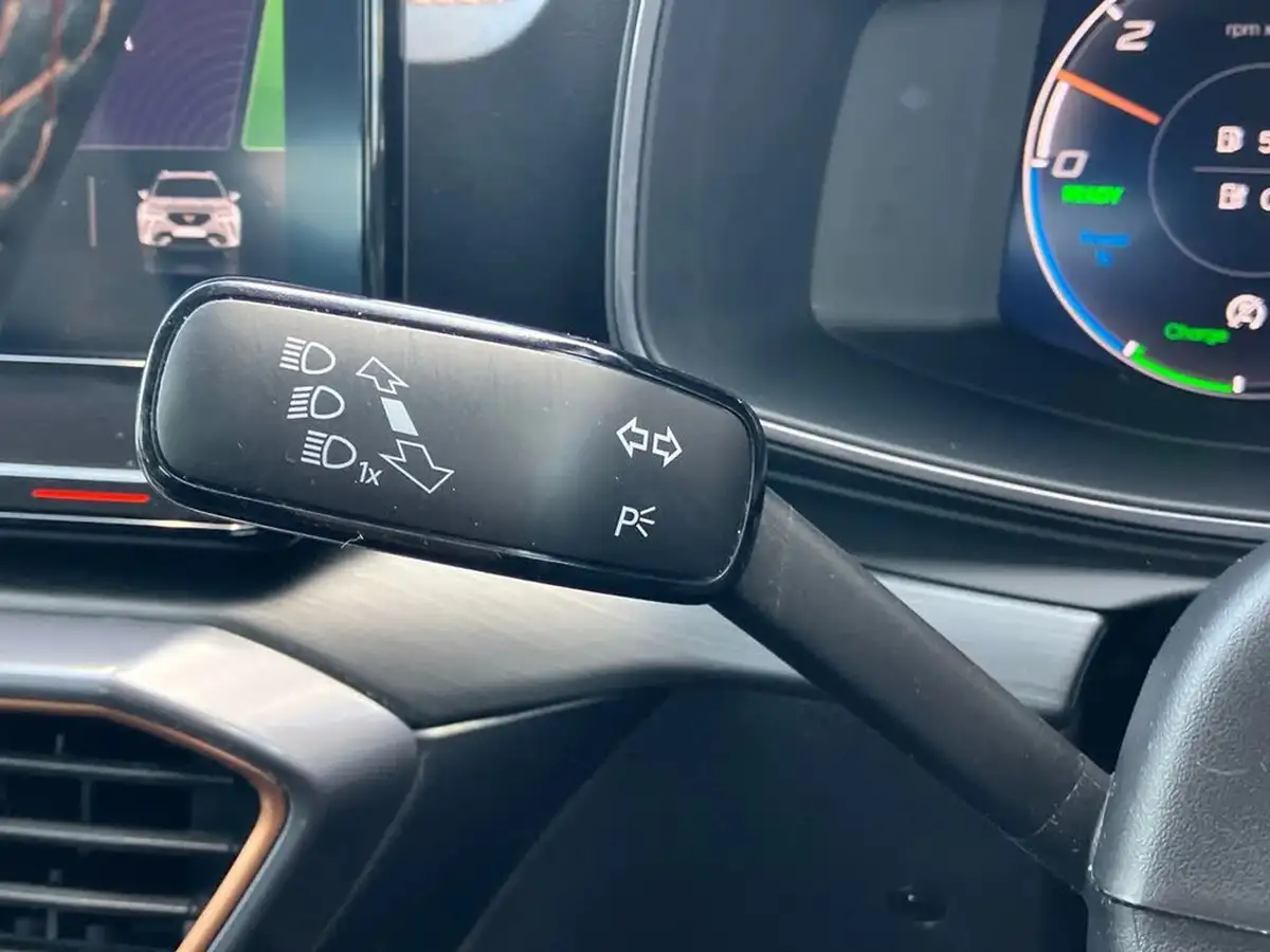 2024-cupra-formentor-14-e-hybrid-v2-big-41