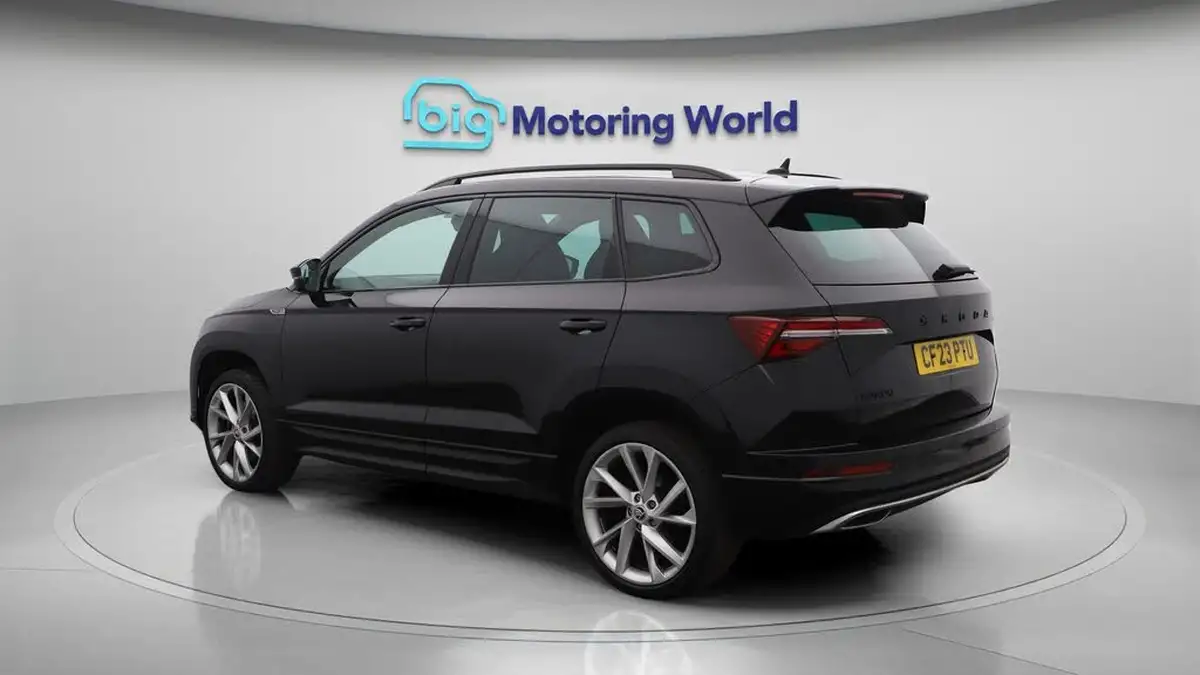 2023-skoda-karoq-15-tsi-sportline-big-5