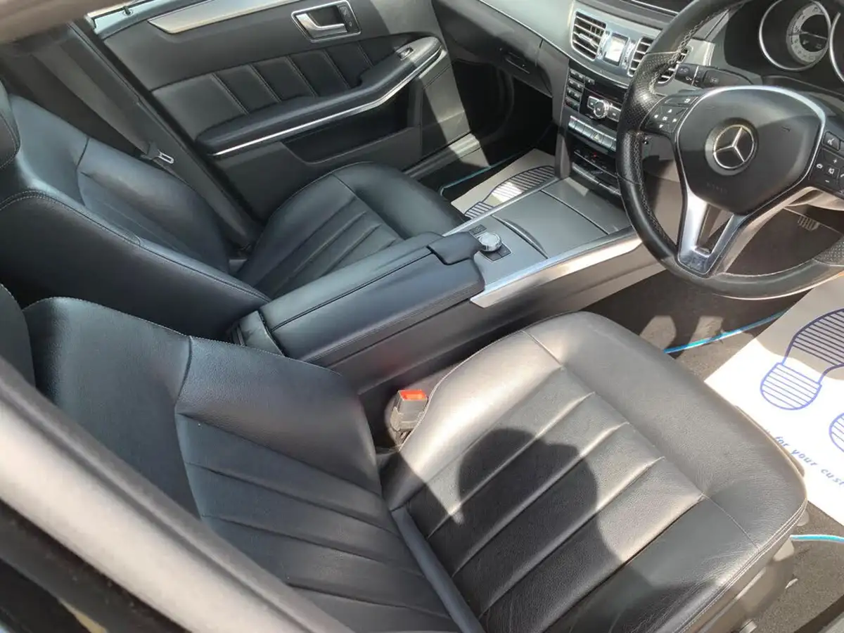 2014-mercedes-benz-e-class-21td-e300-se-saloon-4d-big-26