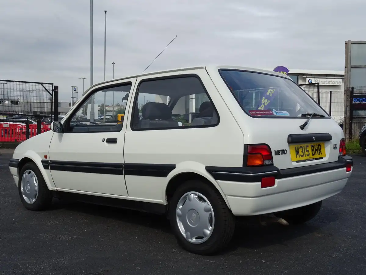 1994-rover-metro-11-l-3d-big-8