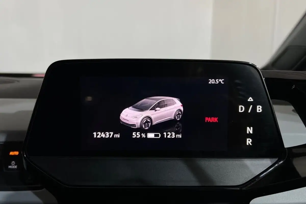 2022-volkswagen-id3-e-life-204ps-58kwh-pro-performance-big-14