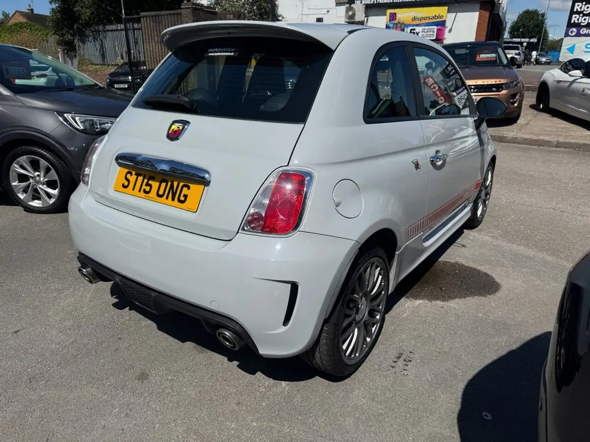 2015-abarth-500-14-big-6
