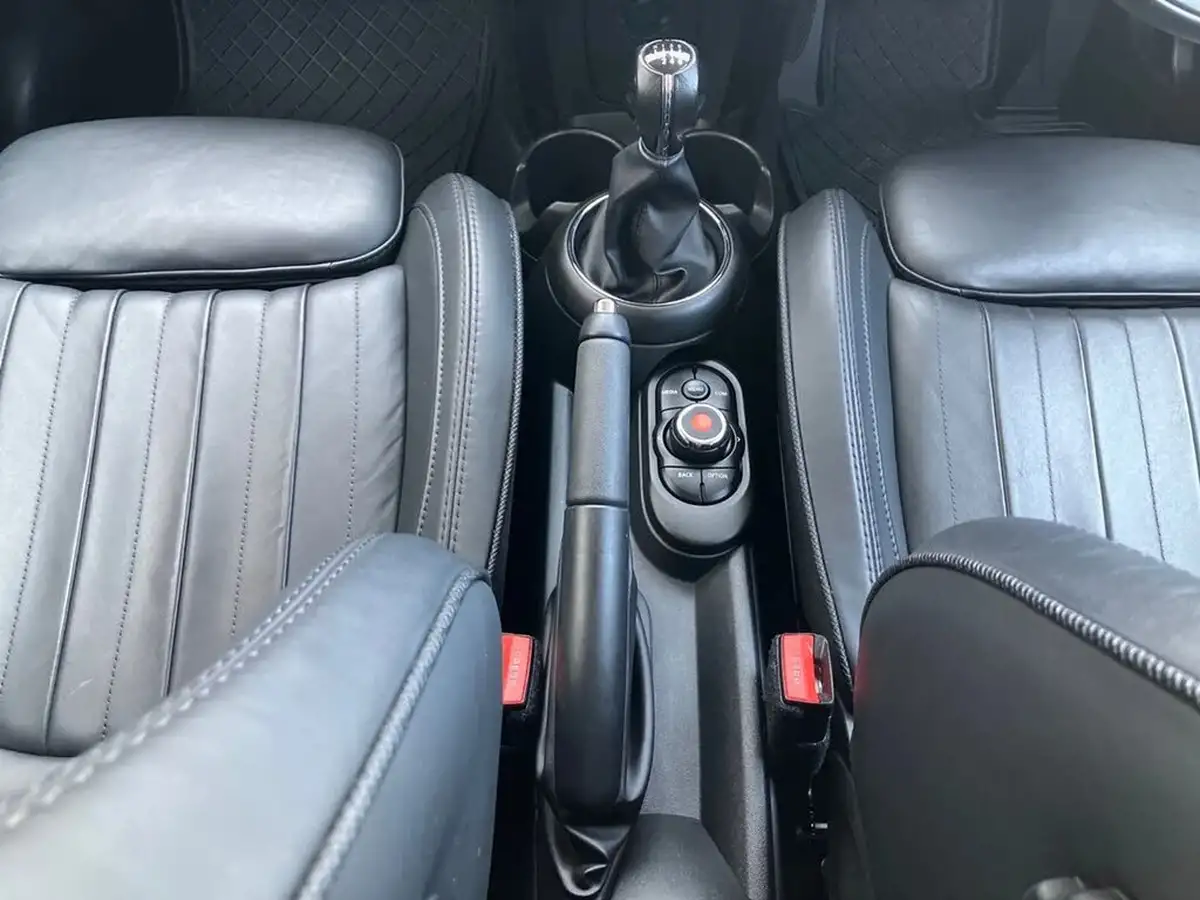 2019-mini-cooper-15-cooper-exclusive-134bhp-hatchback-5d-big-19