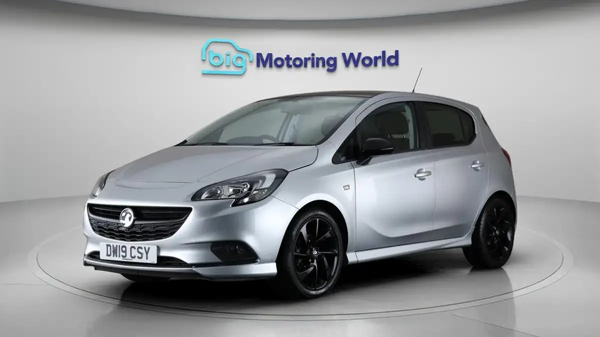 2019-vauxhall-corsa-14i-sri-vx-line-nav-black-90ps-5d-big-3