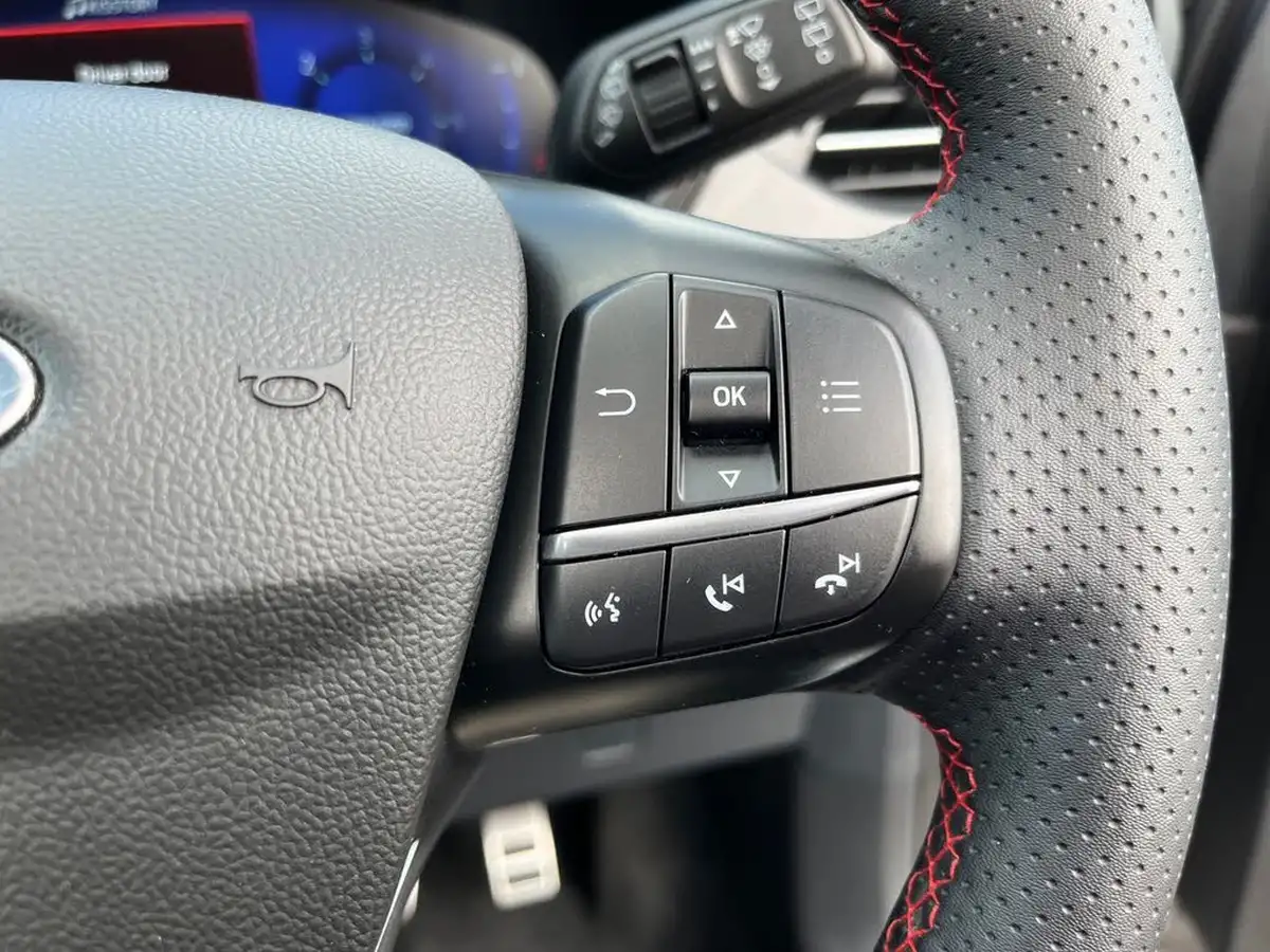 2022-ford-kuga-15-st-line-x-edition-big-31