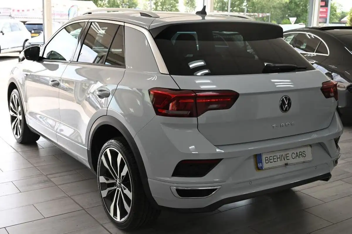2021-volkswagen-t-roc-15-tsi-r-line-hatchback-5d-dsg-big-8