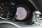 2018-porsche-macan-small-28