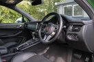 2018-porsche-macan-small-4