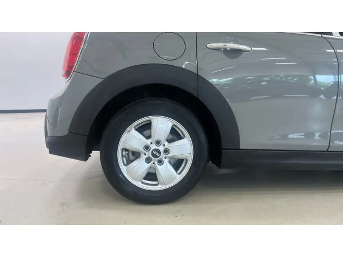 2021-mini-cooper-15-cooper-classic-hatchback-5d-big-6