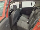 2013-dacia-sandero-12-laureate-small-7