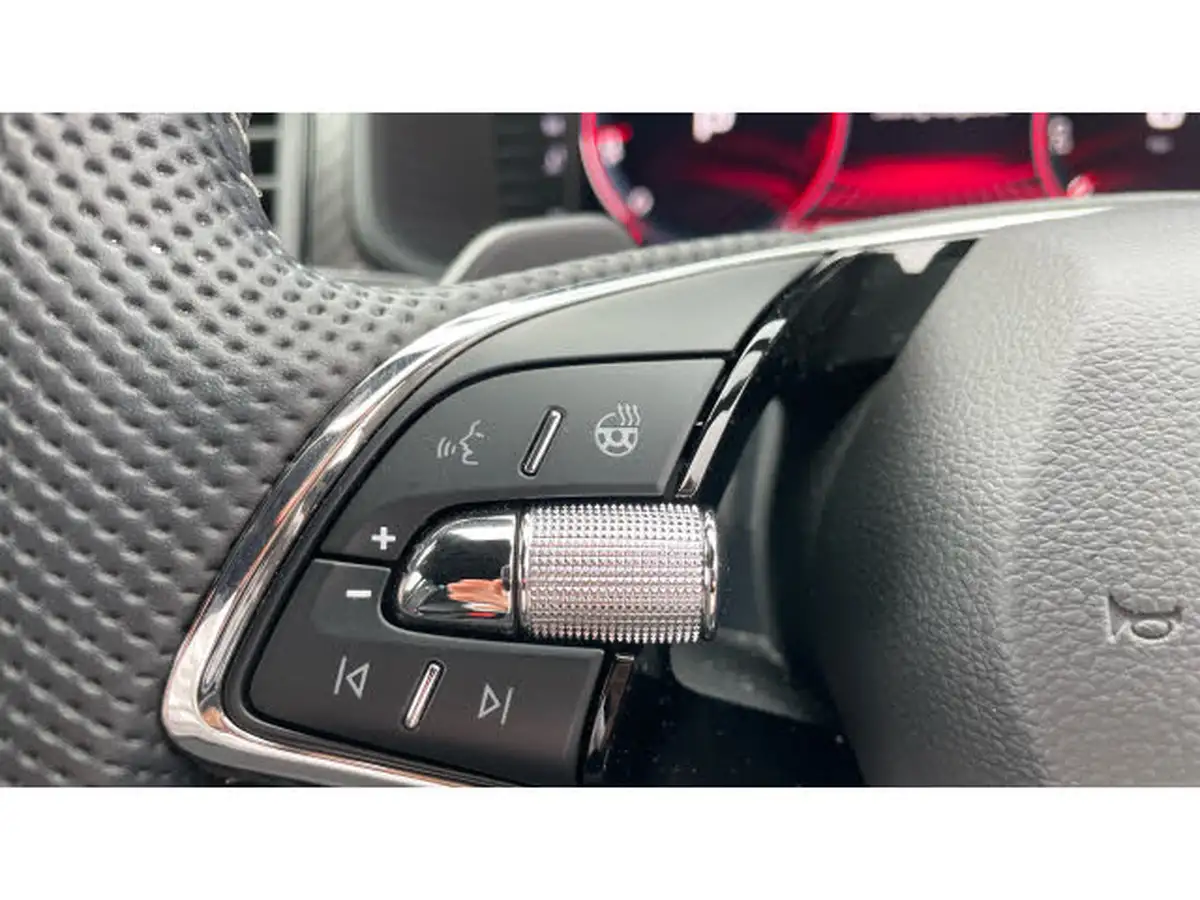 2023-skoda-kodiaq-20-tsi-sportline-big-22