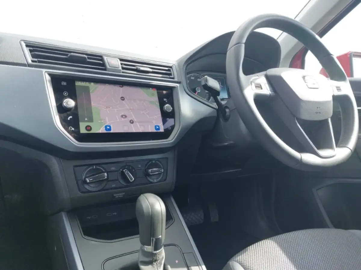 2021-seat-arona-10-tsi-se-technology-110ps-dsg-big-9